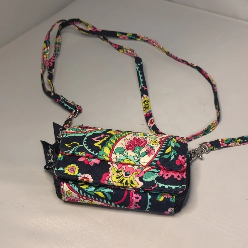 Vera Bradley All in One Crossbody Purse Bag Petal Paisley Retired 2014 P…